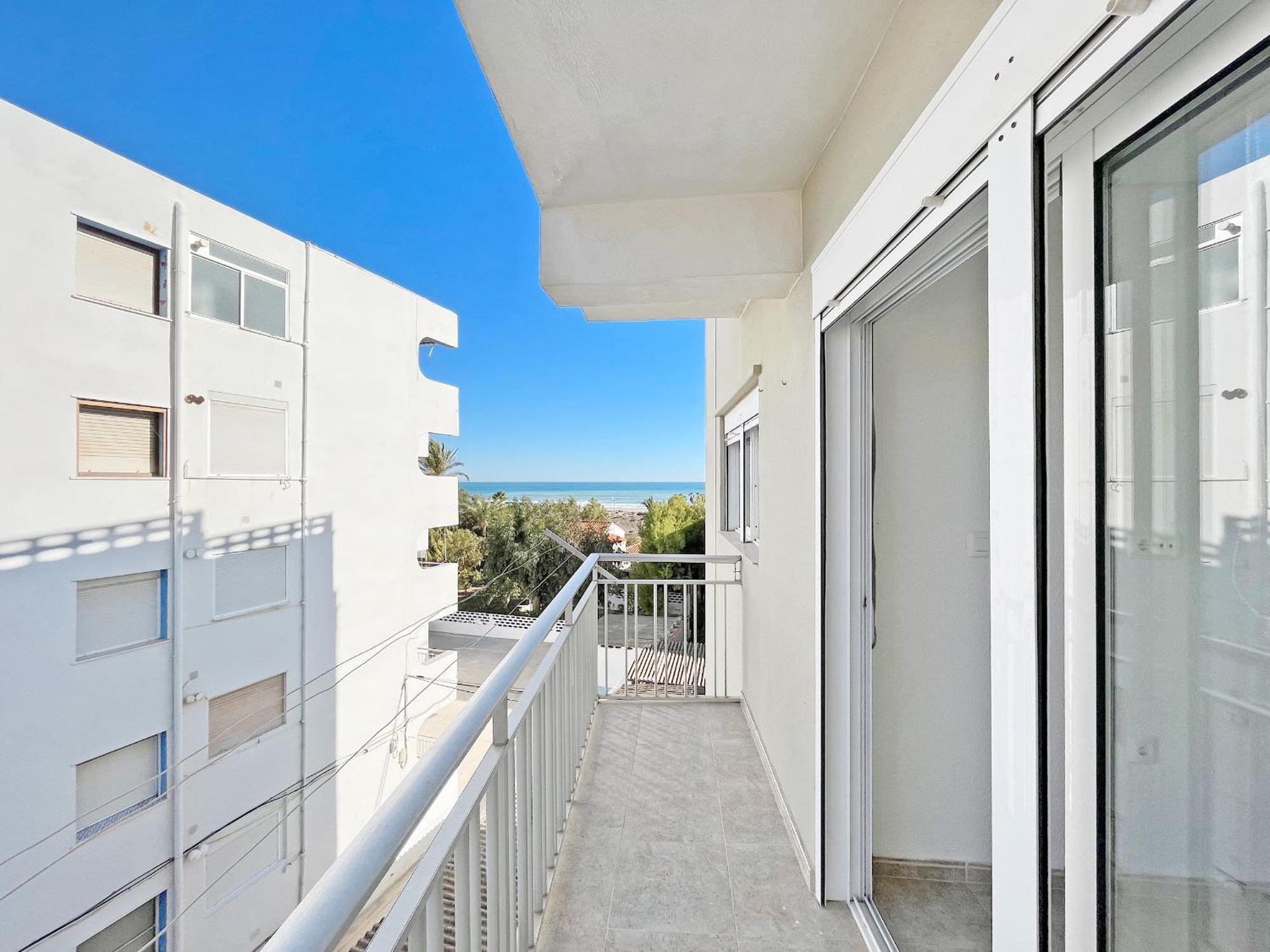 Global Properties, Las dachas 1 - Apartamento en primera línea de playa Canet d'En Berenguer Exterior foto
